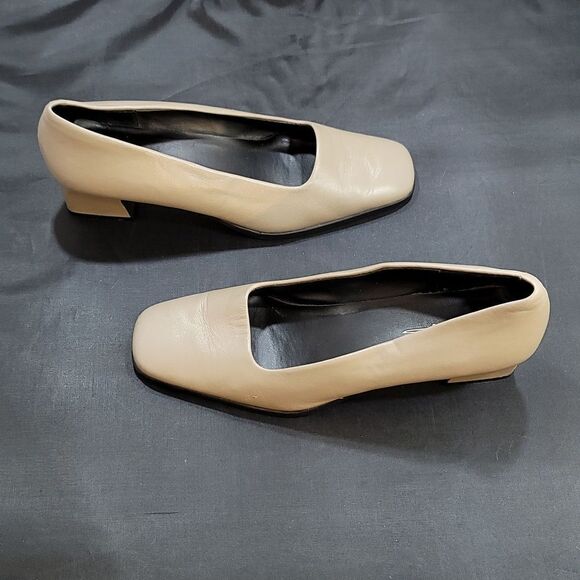 AEROSOLS SLIP-ON WOMEN"S BLOCK HEEL SHOE - Picture 9 of 14